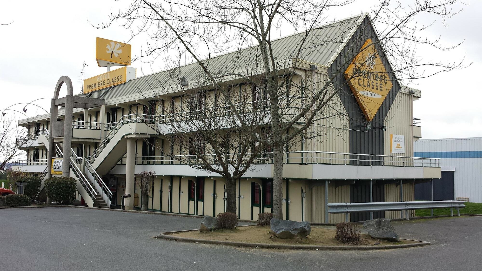 Premiere Classe Montlucon Saint Victor Exteriör bild
